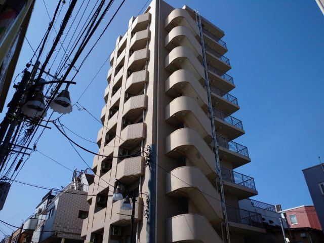 リュクス東金町302号室 外観