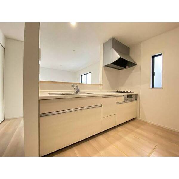 クレイドルガーデンさいたま市緑区中尾第19　1号棟0001号室 キッチン