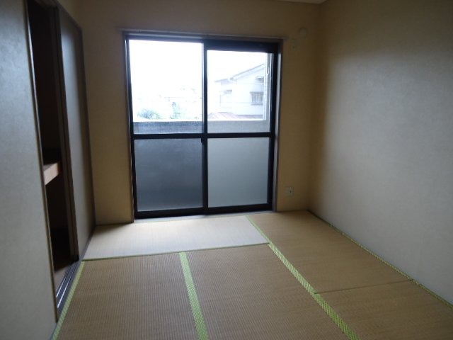 グリーンゲイブルズ 和室