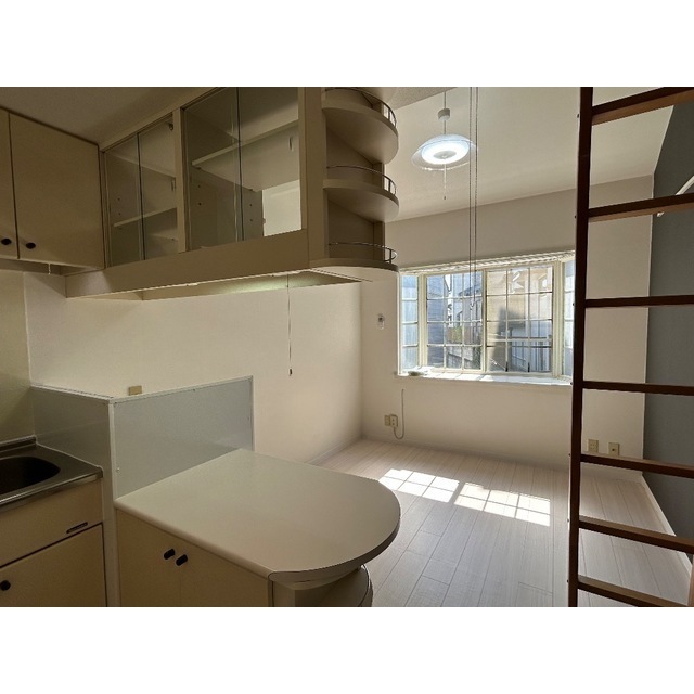 ベルピア馬橋2-2 リビング