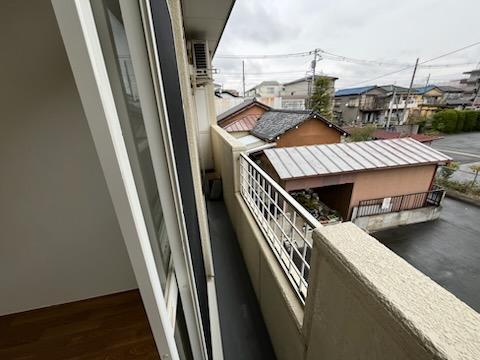エステート山崎202号室 ベランダ