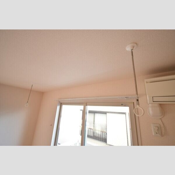 シリウス102号室 室内物干