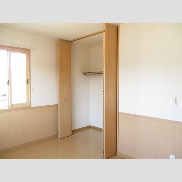 パークサイド　B 収納(洋室北側)