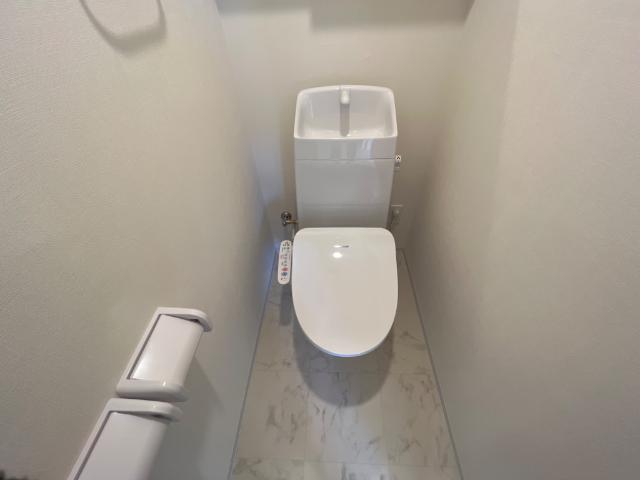 レヴメゾン神山弐番館 シャワー付トイレ