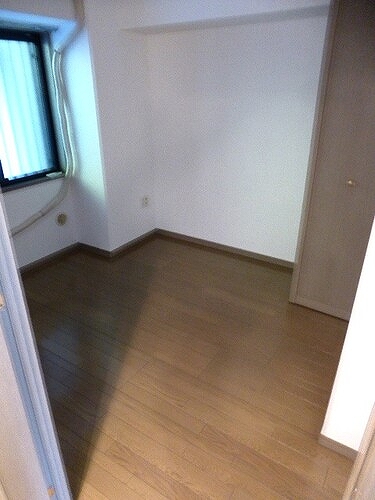 ライオンズマンション白金台2階 洋室　約4.5畳　※前回募集時2023年11月撮影