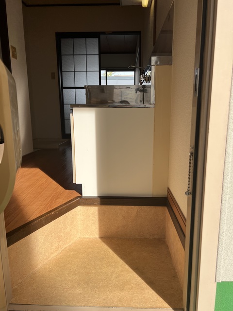 フォーブル船堀0102号室 玄関