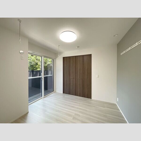 レグルス105号室 洋室②5.3帖