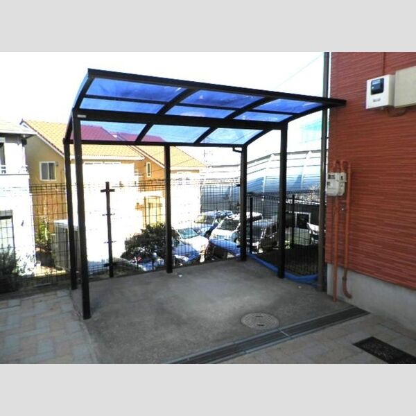 クローバーズヒル　B 駐輪場