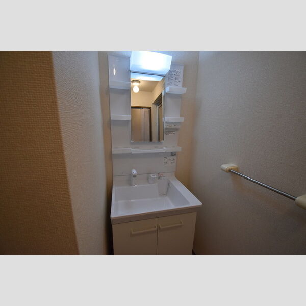 ストーク弐分方 洗髪洗面化粧台