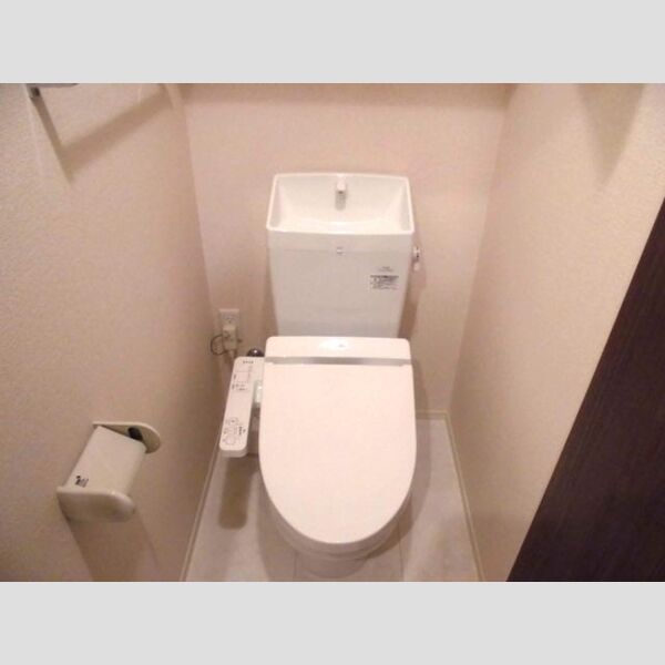 リジェール吹上203号室 トイレ(温水洗浄暖房便座)