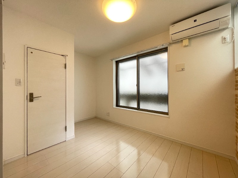 クリスタルコンフォート1階 部屋その他
