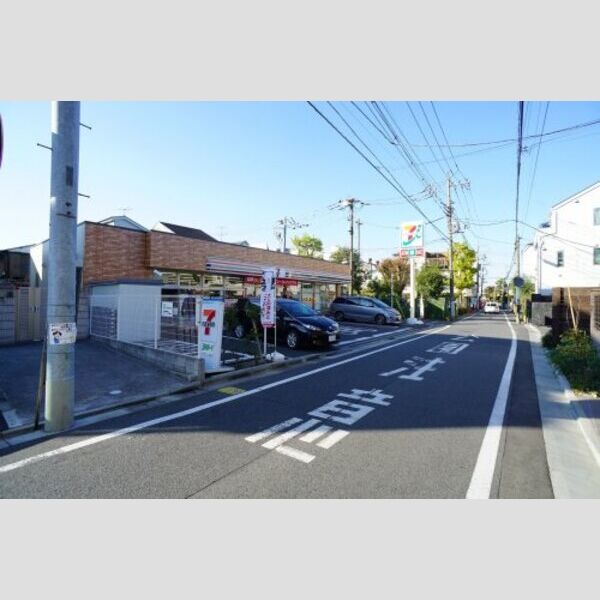 エバーグリーン 【コンビニエンスストア】セブンイレブン 江戸川店まで10m