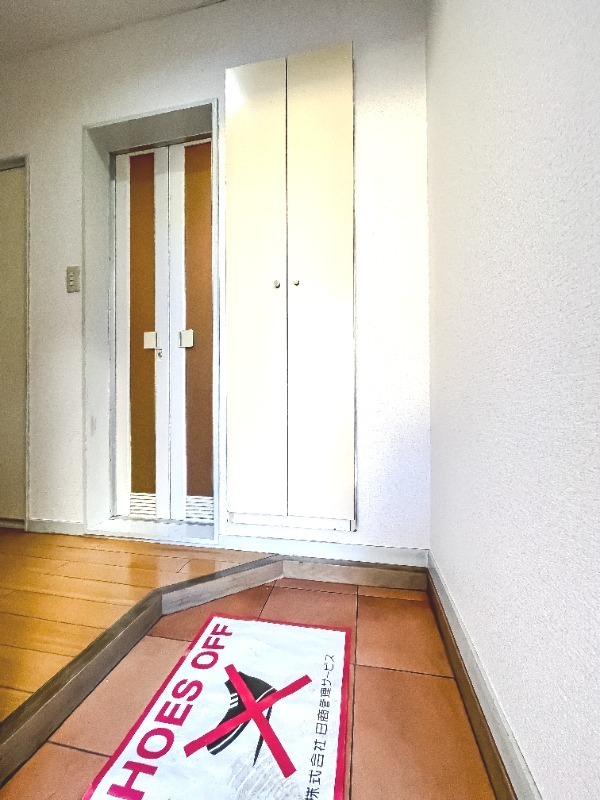 パストラーレ南林間1階 玄関