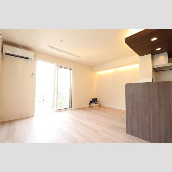 エルデガーデン　Ⅰ号館 LDK