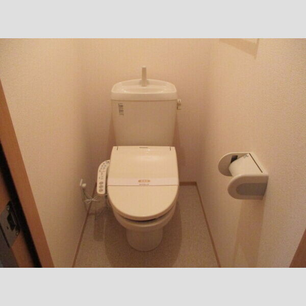 サンシャイン　Ⅱ105号室 トイレ　温水洗浄暖房便座