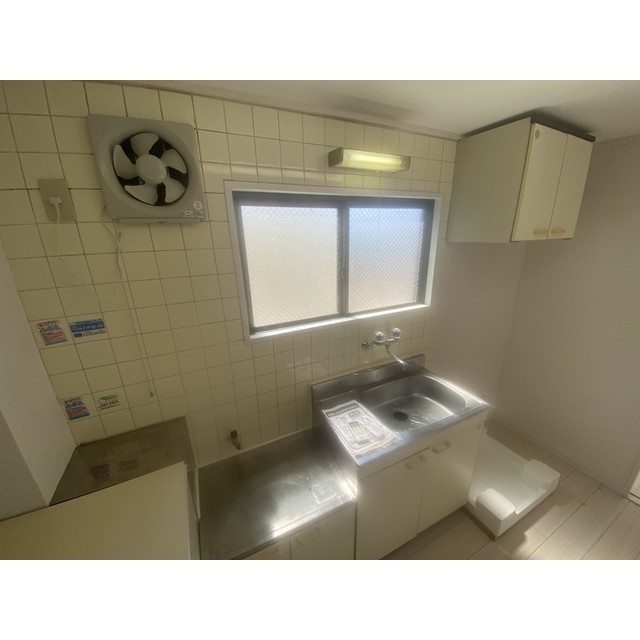 ヒルズ白楽Ⅱ210号室 キッチン