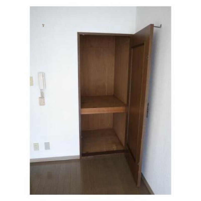 カオパレス１８3階 収納