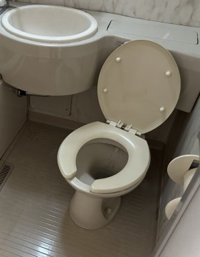 スカイハイツ103号室 トイレ