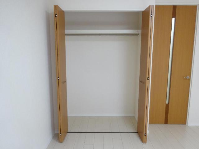 Ｌａ　ｆｅｌｉｃｉｔａ　-ラ・フェリチタ- クローゼット