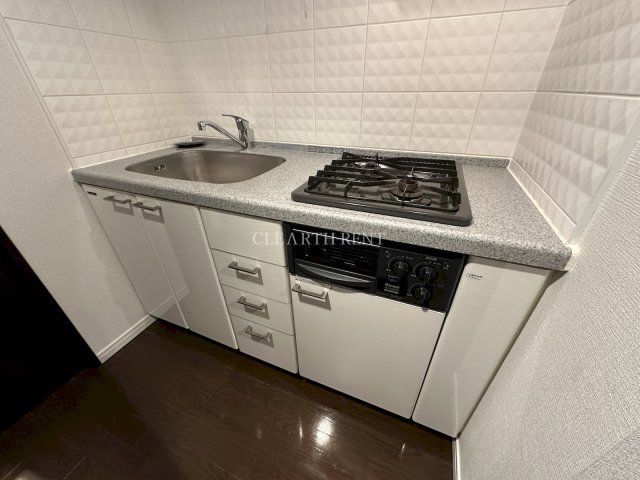 グラーサ西麻布2階 使い勝手の良いシステムキッチン