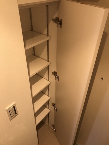 ＡＳＰＲＩＭＥ初台1階 収納