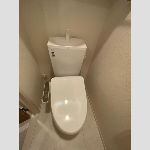 ミーツⅢ302号室 トイレ