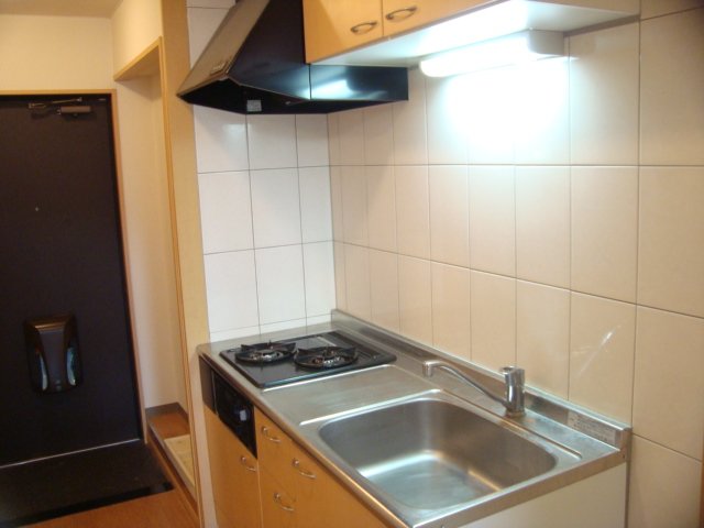 コンフォール・戸手301号室 キッチン