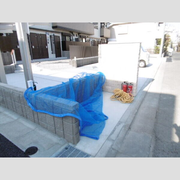 ラ・ヴェール石神井公園　B棟 敷地内ゴミ置場