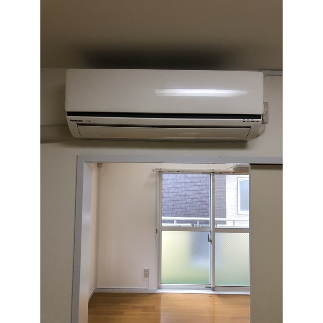 アーバンコート辻堂202号室 ダイニング　エアコン