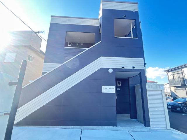 オリーブガーデン 外観写真（昼）