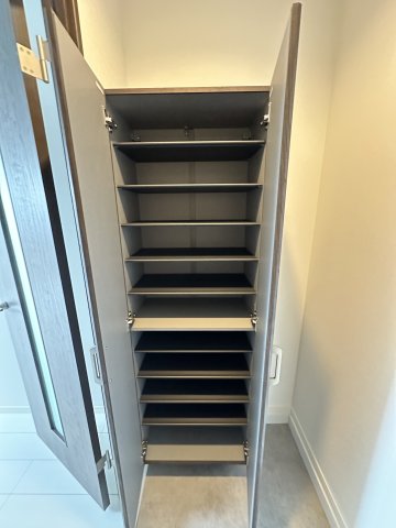 ベイルーム海老名304号室 玄関