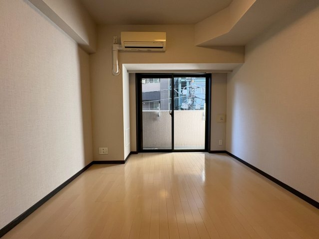 ブレシア銀座イースト602号室 リビング