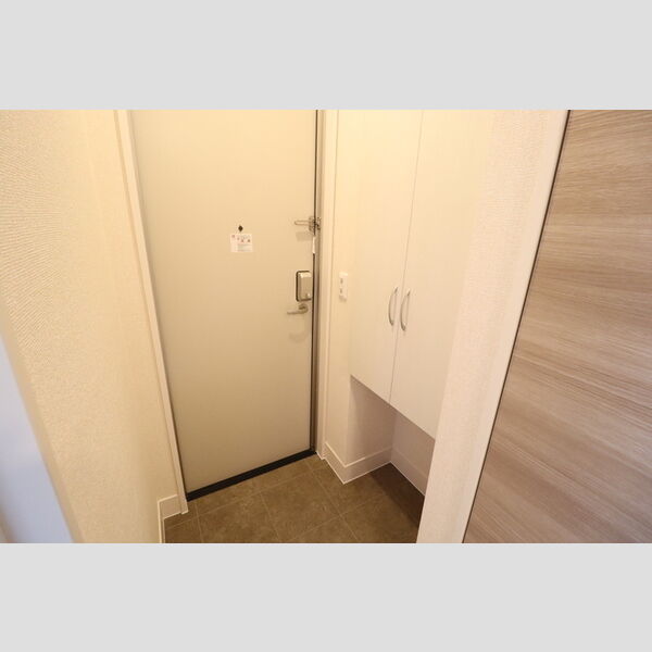 D・ルチア 玄関