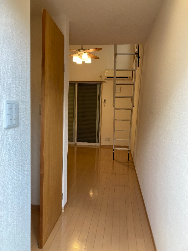 グラッチェ二俣川1階 内観