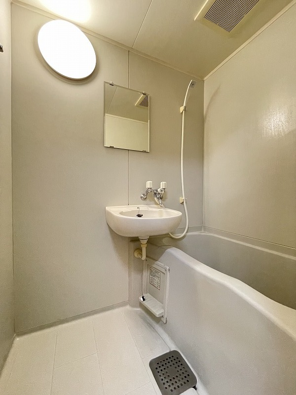 ロイヤル行徳1階 お風呂