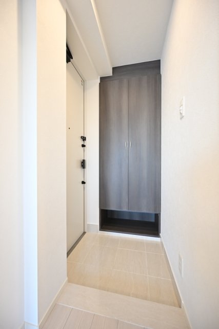 メイクス横浜黄金町 玄関