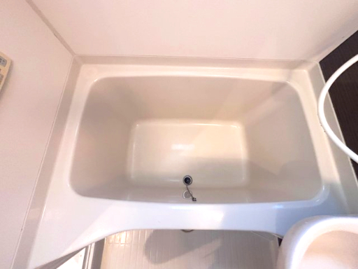 カーサリーラ202号室 お風呂