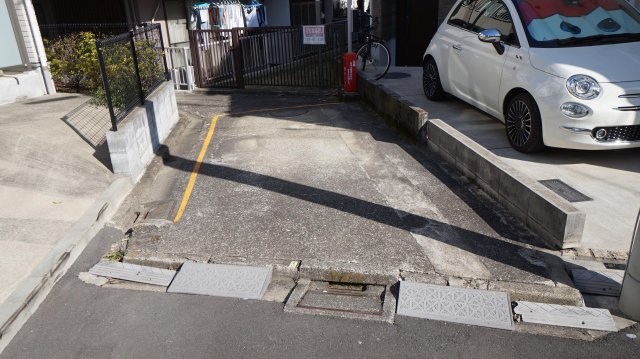 ラフォーレ２１ 敷地内駐車場空きあります