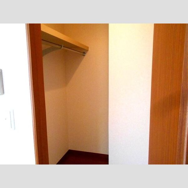 アズール　ベガ103号室 ウォークインクローゼット