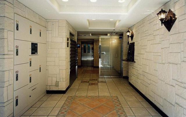 ガーラ本郷三丁目7階 オートロック付きで安心のセキュリティー