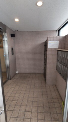 アーツ白金 エントランス