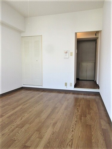 ライオンズマンション横浜第３8階 同建物別部屋の参考画像