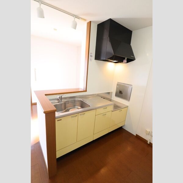 プレアール201号室 対面キッチン