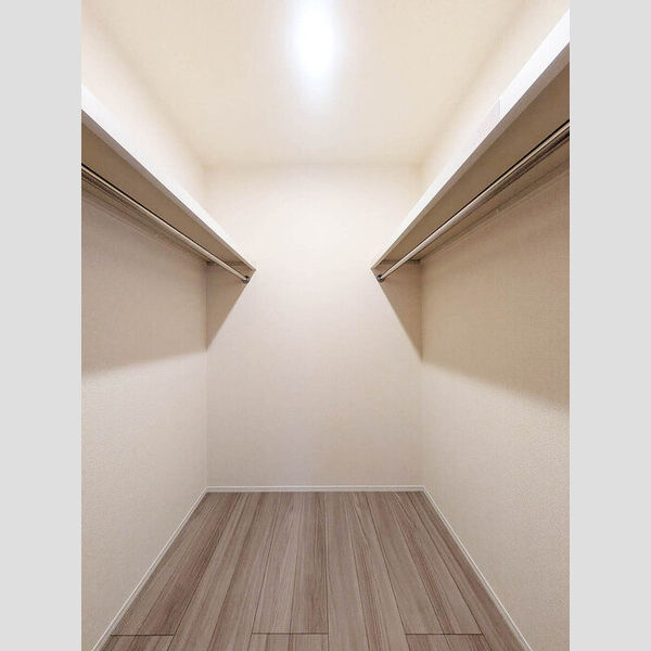 グランコート西大宮103号室 収納