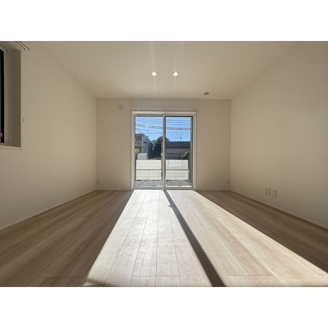 Seigaku Annex B棟 電動シャッター