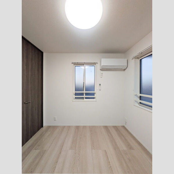 D-ROOM N302号室 リビング