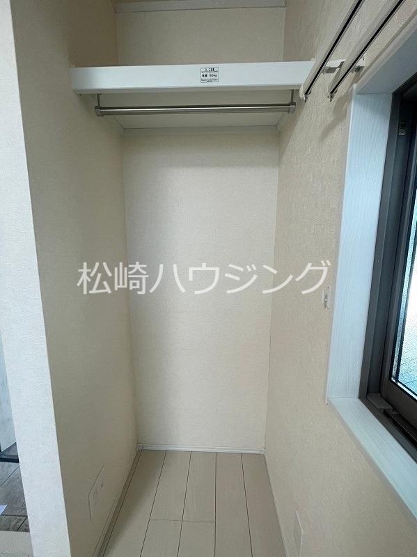 コンフォルト高円寺1階 収納