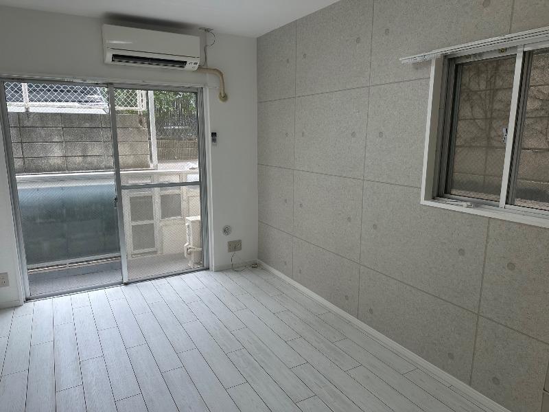 オリエンタル新丸子Ⅲ リビング