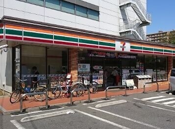 プラネットパーク1階 セブンイレブン和光白子2丁目店
