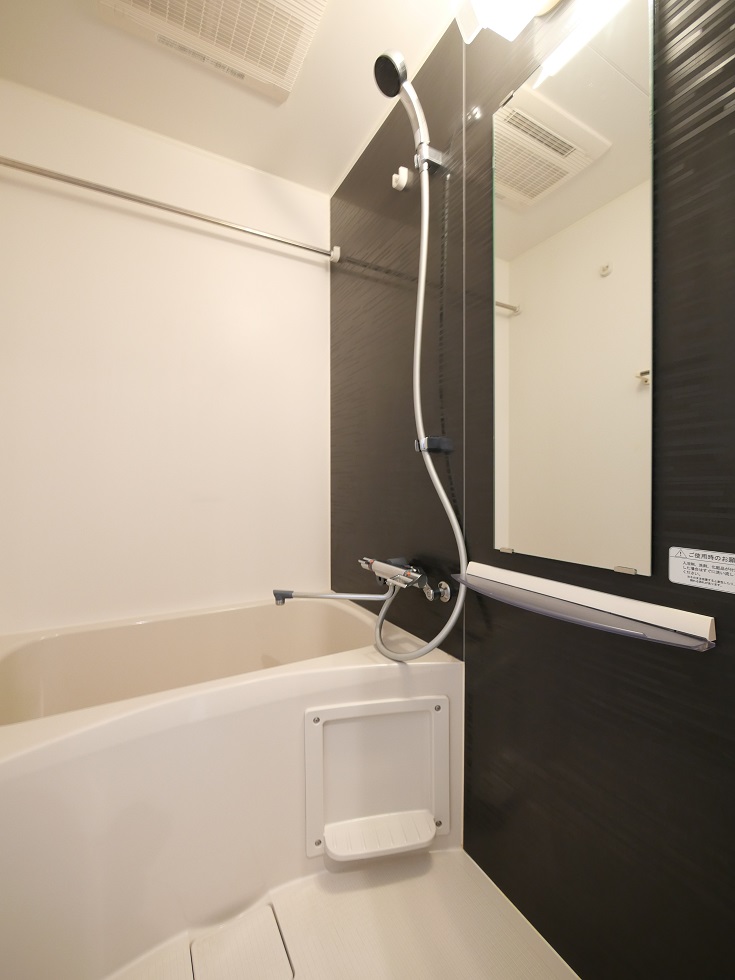 レアライズ西川口 内観